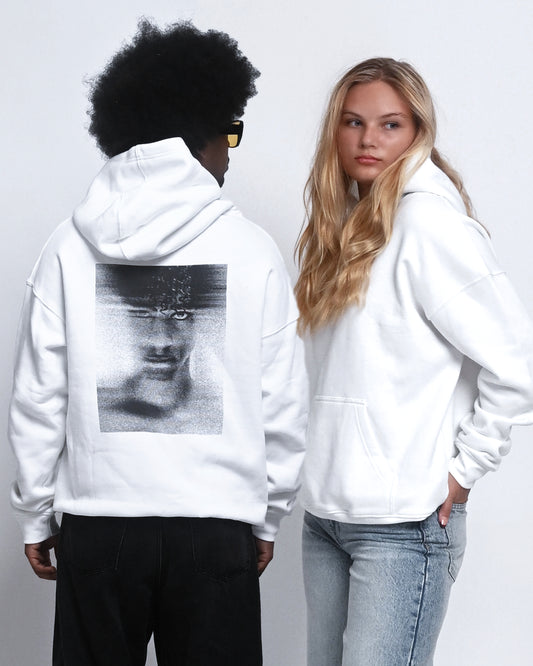 Skön vit unisex hoodie med fototryck på ryggen
